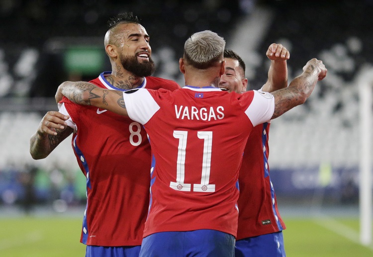 Copa America: Trước sức tấn công dũng mãnh của Argentina, Chile hầu như không có pha lên bóng nào đáng chú ý.