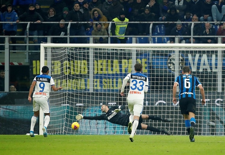 Samir Handanovic là một trong những đội trưởng xuất sắc nhất ở Serie A 2021