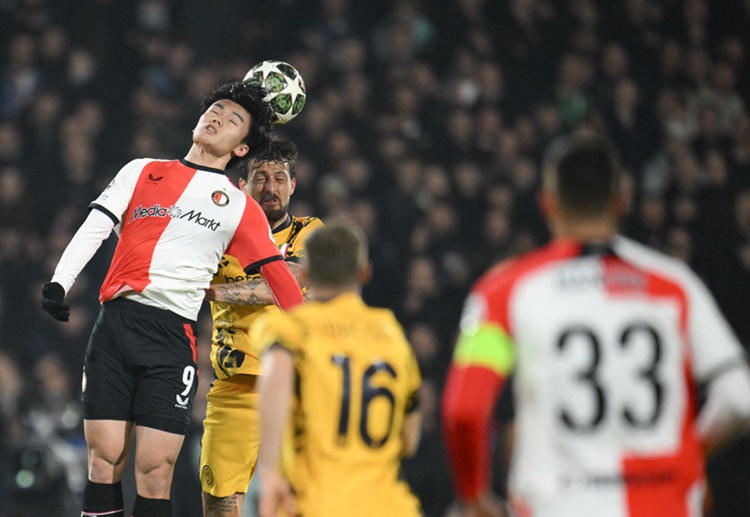Feyenoord thi đấu trận thứ hai vòng phân hạng Europa League chạm trán Aston Villa