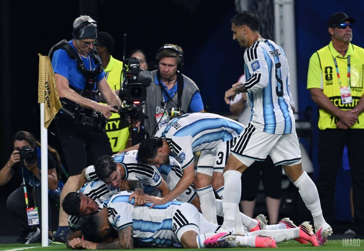 Argentina nhọc nhằn vượt qua Cape Verde ở vòng 32 đội World Cup 2026